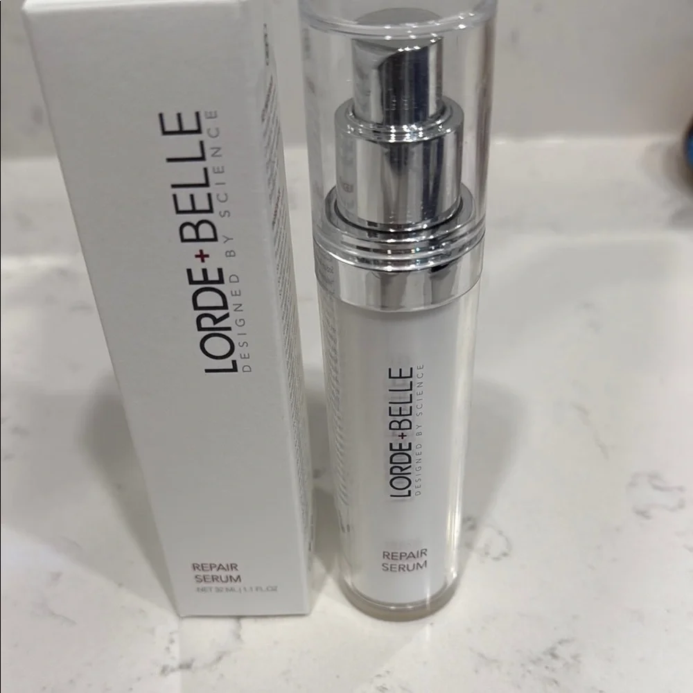 NIB Lorde + Belle Repair Serum - White